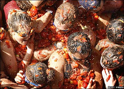 _44085423_pg_tomatina_getty4.jpg