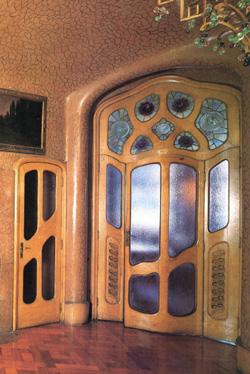 Gaudi_Casa%20Batllo_004_W.jpg